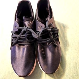 Men's size 9 Reebok Slip On Running Shoe